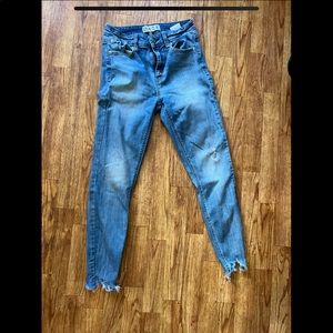 DAZE denim skinny jean raw hem